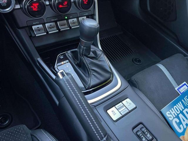 2025 Toyota GR86 Premium