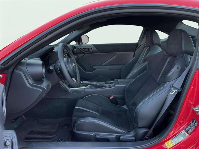 2025 Toyota GR86 Premium