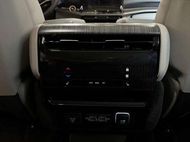 2023 Jeep Wagoneer Series III 4x4