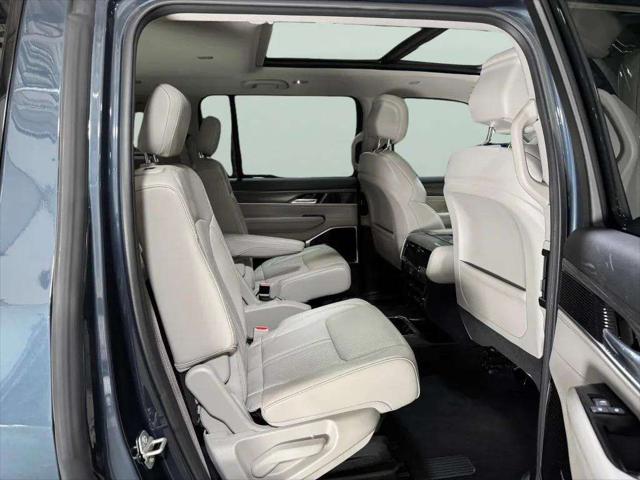 2023 Jeep Wagoneer Series III 4x4