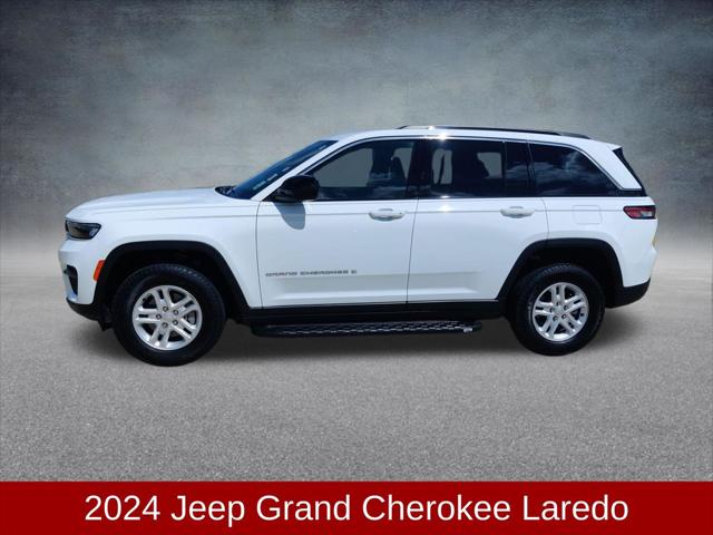 2024 Jeep Grand Cherokee Laredo 4x2