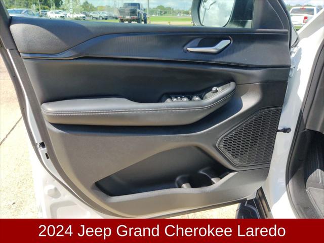 2024 Jeep Grand Cherokee Laredo 4x2