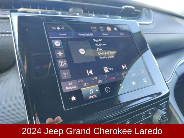 2024 Jeep Grand Cherokee Laredo 4x2