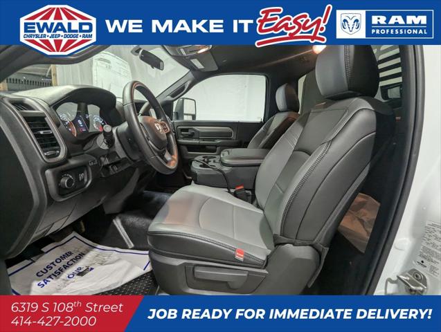 2024 Ram 4500 Chassis Tradesman/SLT