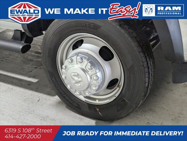 2024 Ram 4500 Chassis Tradesman/SLT
