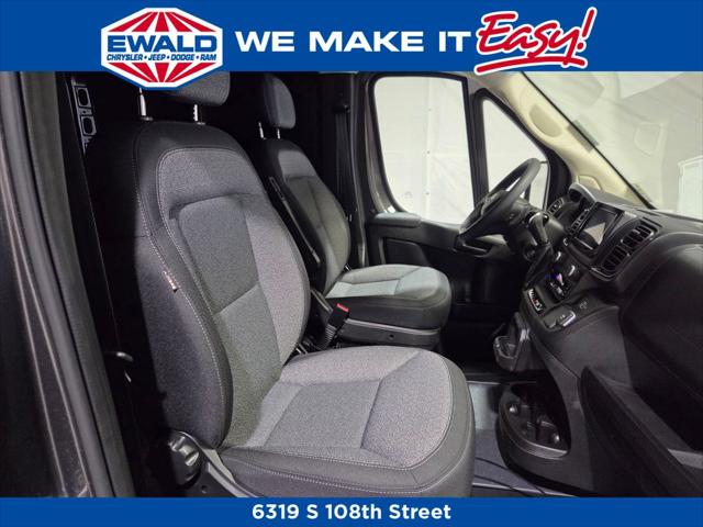 2026 Ram ProMaster 2500 Cargo Van Tradesman High Roof 136" WB w/Pass Seat