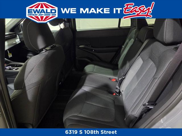 2026 Jeep Cherokee Laredo 4x4