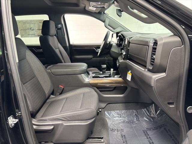 2026 Chevrolet Silverado 1500 4WD Crew Cab Standard Bed LT Trail Boss
