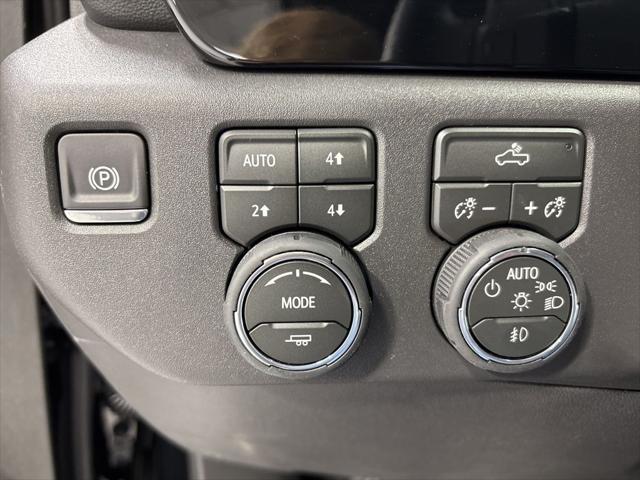 2026 Chevrolet Silverado 1500 4WD Crew Cab Standard Bed LT Trail Boss