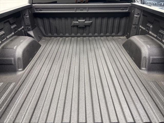 2026 Chevrolet Silverado 1500 4WD Crew Cab Standard Bed LT Trail Boss