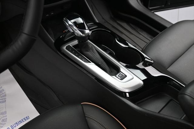 2025 Buick NV Avenir FWD
