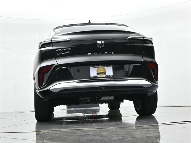 2025 Buick NV Avenir FWD