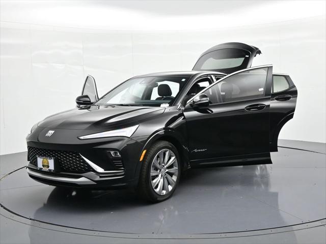 2025 Buick NV Avenir FWD