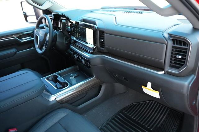 2026 Chevrolet Silverado 2500HD Crew Cab, Standard Bed, LT, 4WD