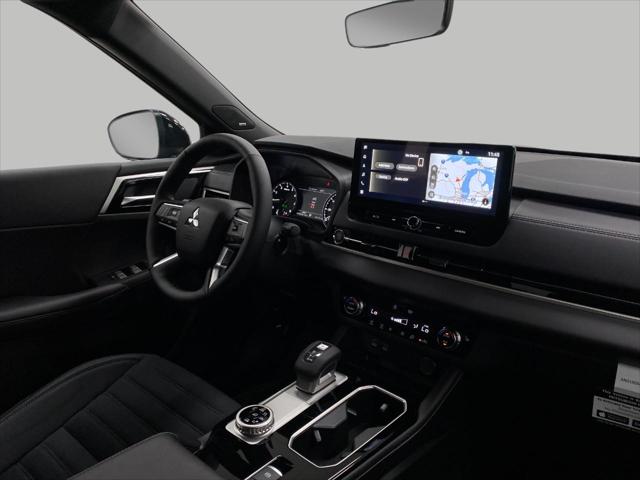 2026 Mitsubishi Outlander LE 1.5T S-AWC