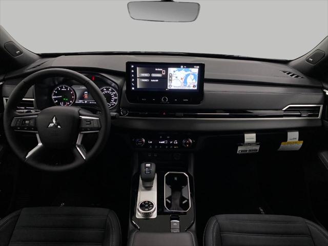 2026 Mitsubishi Outlander LE 1.5T S-AWC