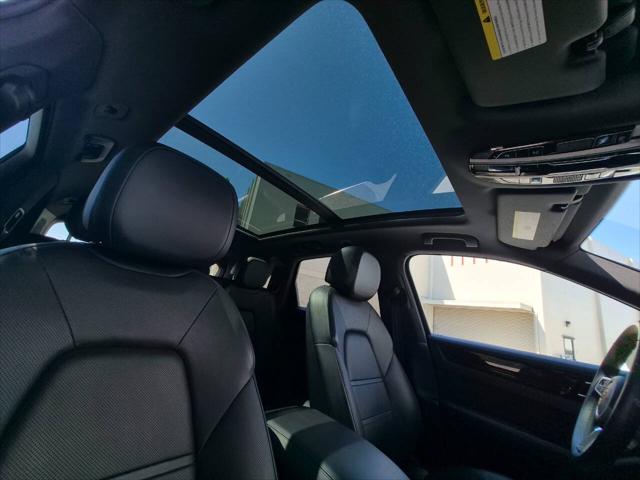 2019 Porsche Cayenne Base AWD 4dr SUV
