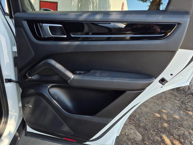 2019 Porsche Cayenne Base AWD 4dr SUV