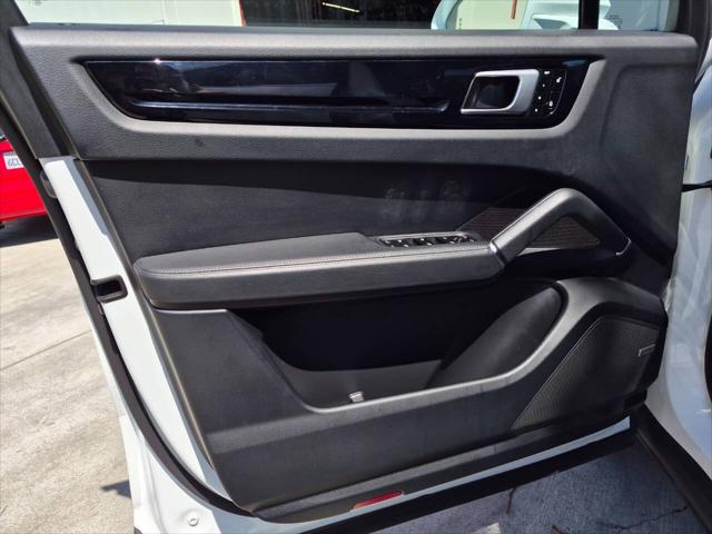 2019 Porsche Cayenne Base AWD 4dr SUV