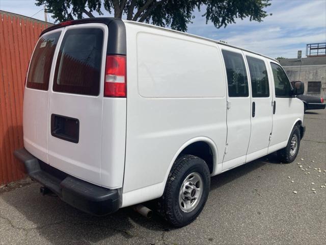 2019 GMC Savana 2500 Work Van