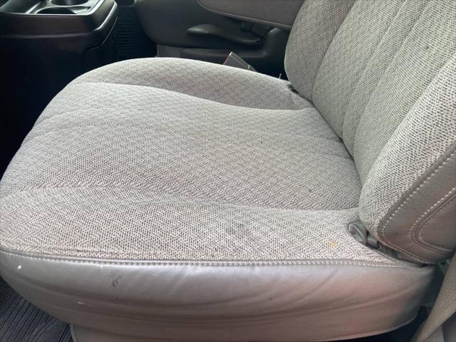 2019 GMC Savana 2500 Work Van
