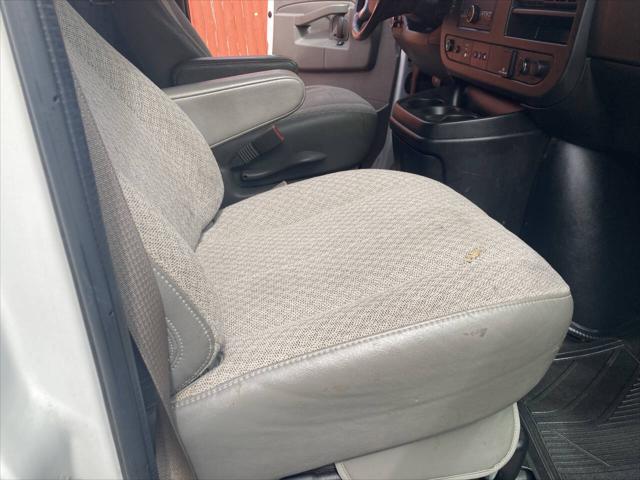 2019 GMC Savana 2500 Work Van