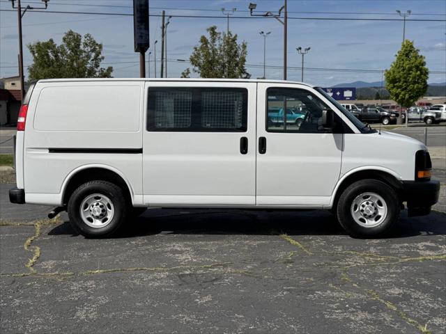 2017 Chevrolet Express Work Van