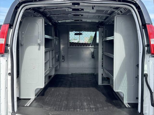 2017 Chevrolet Express Work Van