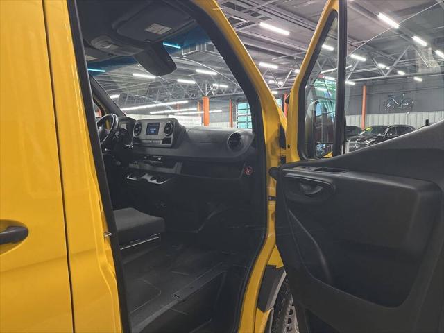 2021 Mercedes-Benz Sprinter 2500 High Roof I4