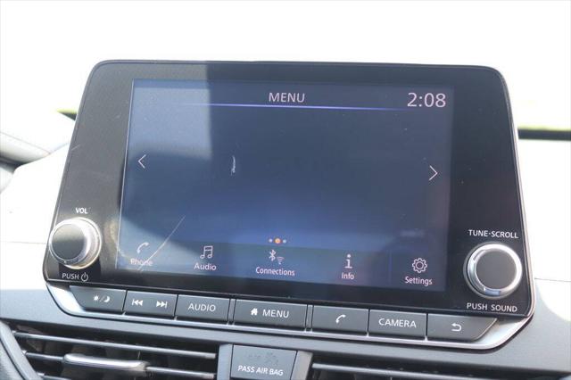 2022 Nissan Altima SR FWD