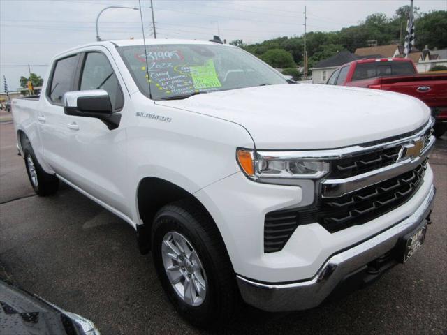 2023 Chevrolet Silverado 1500 4WD Crew Cab Standard Bed LT