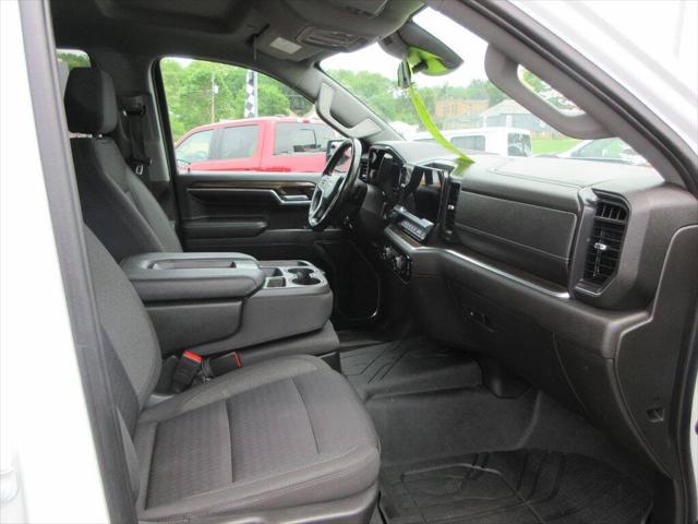 2023 Chevrolet Silverado 1500 4WD Crew Cab Standard Bed LT