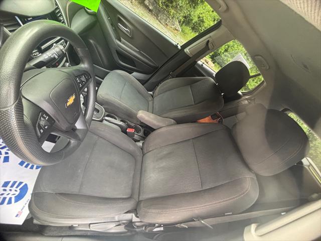 2022 Chevrolet Trax FWD LS