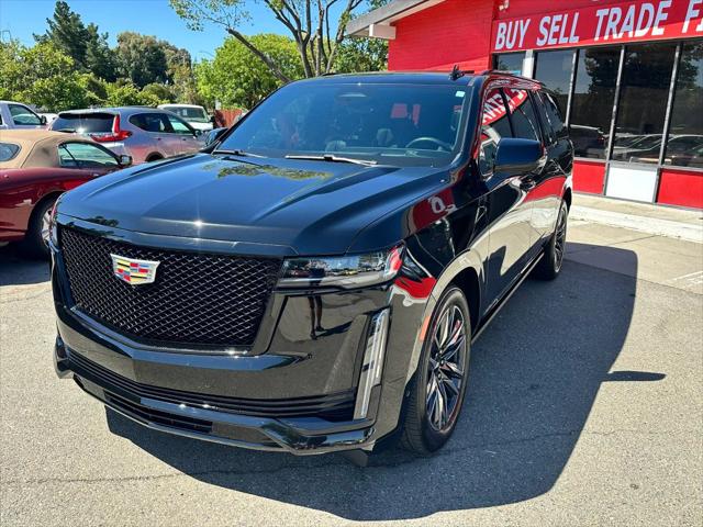 2023 Cadillac Escalade ESV 4WD Sport