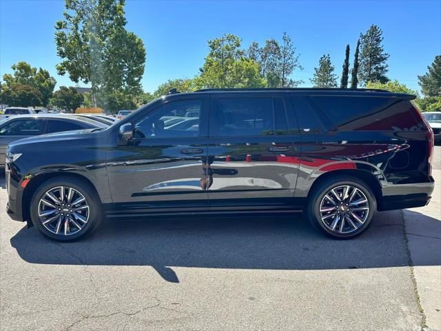 2023 Cadillac Escalade ESV 4WD Sport