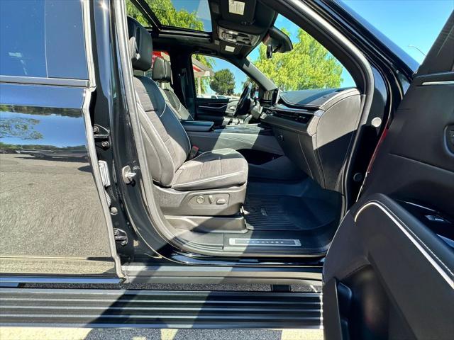 2023 Cadillac Escalade ESV 4WD Sport