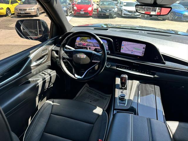 2023 Cadillac Escalade ESV 4WD Sport