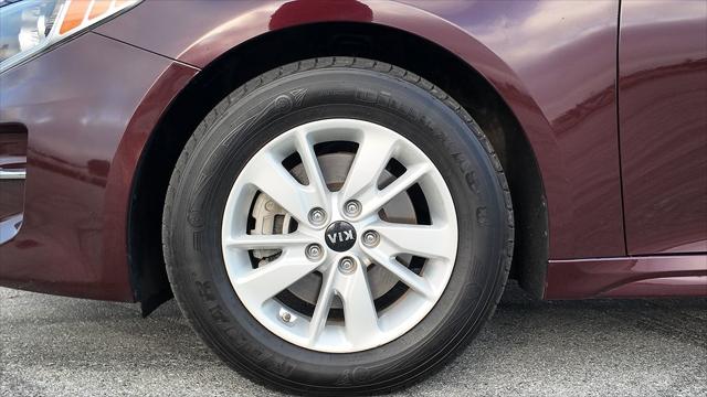 2017 Kia Optima LX