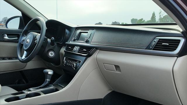 2017 Kia Optima LX