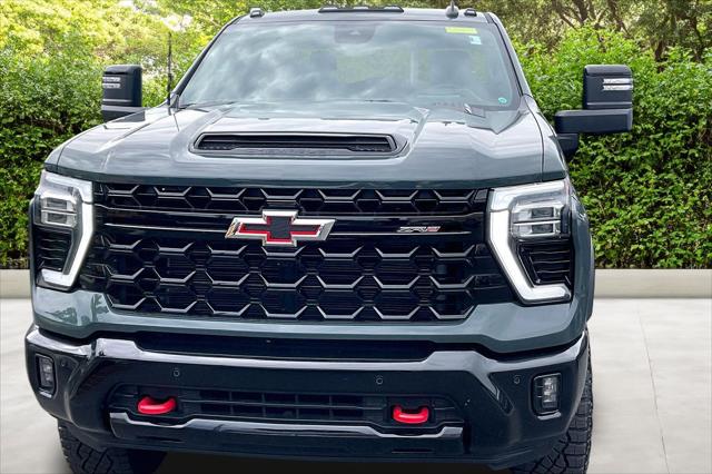 2026 Chevrolet Silverado 2500HD Crew Cab, Standard Bed, XR2, 4WD