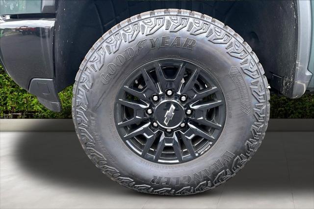 2026 Chevrolet Silverado 2500HD Crew Cab, Standard Bed, XR2, 4WD