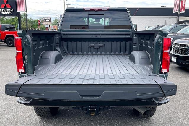 2026 Chevrolet Silverado 2500HD Crew Cab, Standard Bed, XR2, 4WD