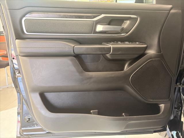 2022 Ram 1500 Big Horn Crew Cab 4x4 5'7" Box
