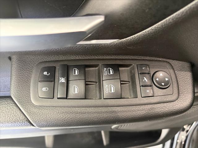 2022 Ram 1500 Big Horn Crew Cab 4x4 5'7" Box
