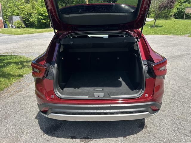 2024 Chevrolet Trax FWD LT
