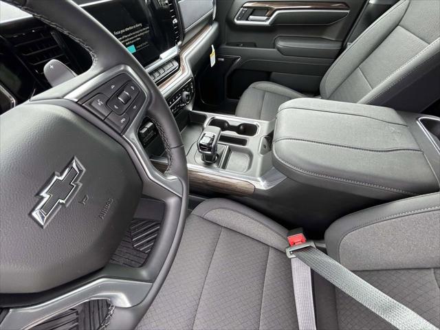 2026 Chevrolet Silverado 1500 4WD Crew Cab Short Bed RST
