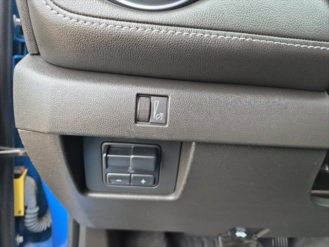 2023 Chevrolet Colorado 4WD Crew Cab Short Box LT