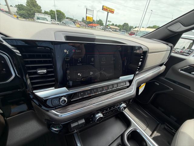 2026 GMC Sierra 1500 Crew Cab, Short Bed, SLT, 4WD