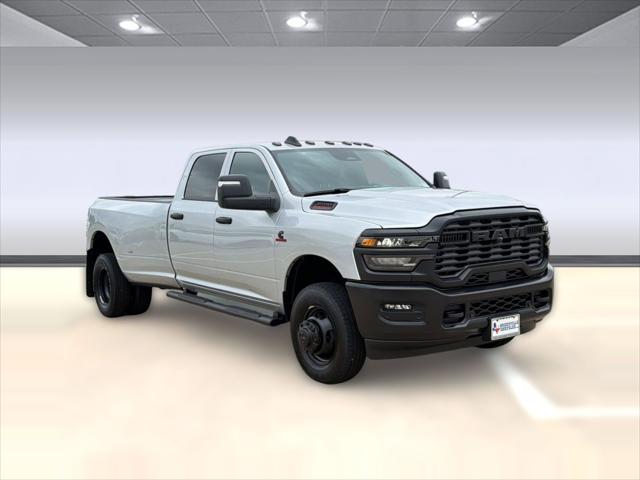 2026 Ram 3500 Tradesman Crew Cab 4x4 8' Box