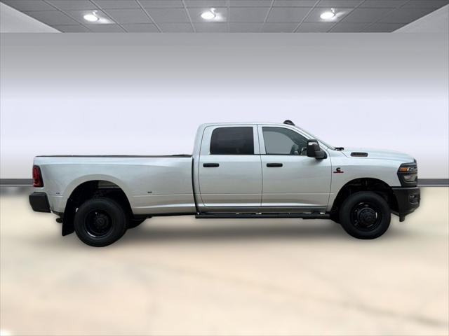 2026 Ram 3500 Tradesman Crew Cab 4x4 8' Box